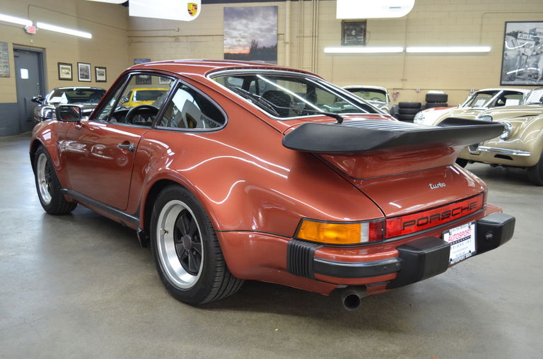 Porsche 911 Turbo 3.3