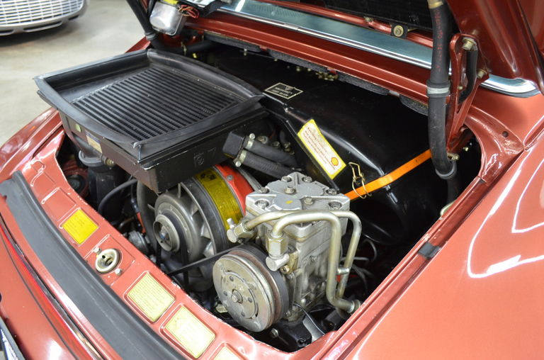 Porsche 911 Turbo 3.3