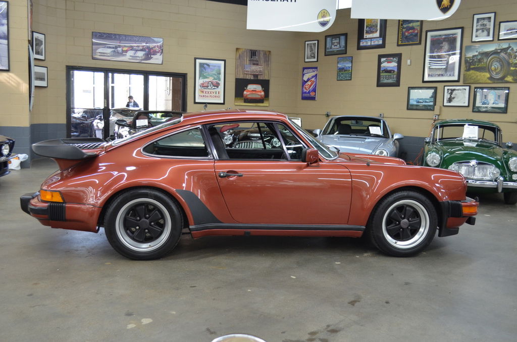 Porsche 911 Turbo 3.3