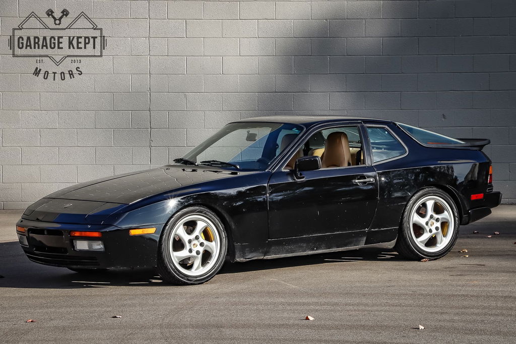 1986 Porsche 944 Turbo in Black for sale!