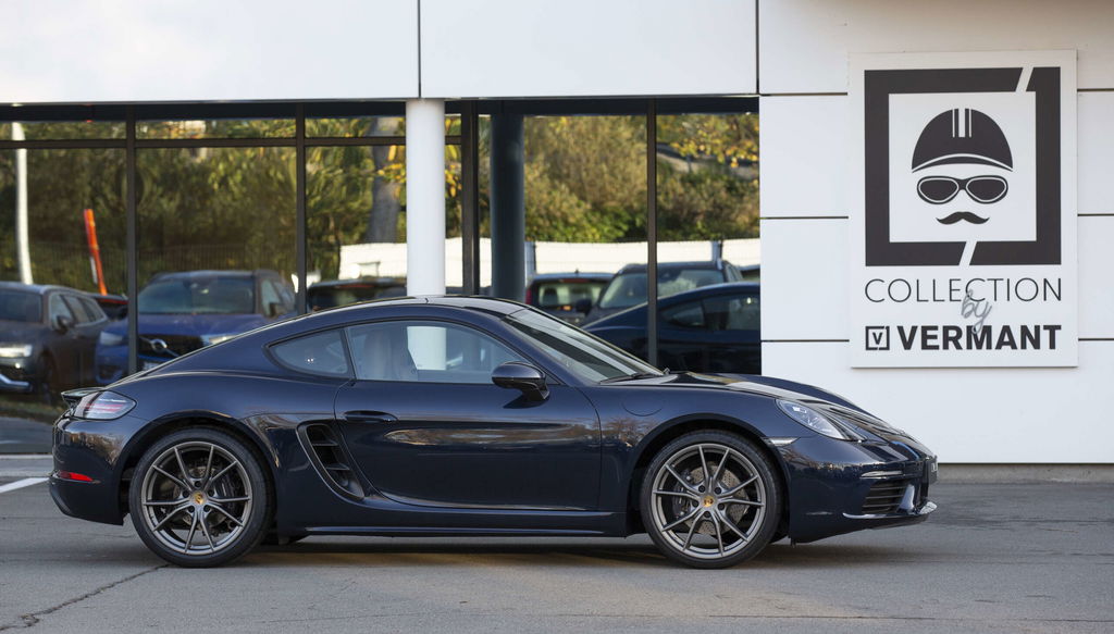 Porsche 718 Cayman