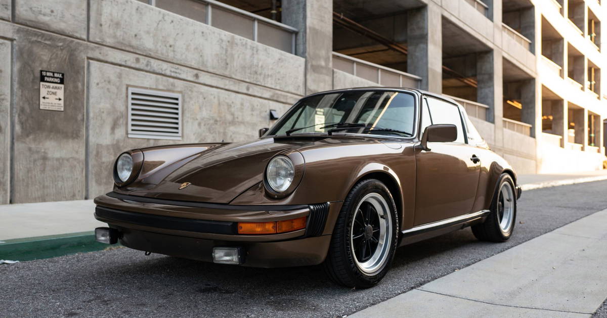 tobacco metallic porsche Porsche 911 SC 1979 - elferspot.com