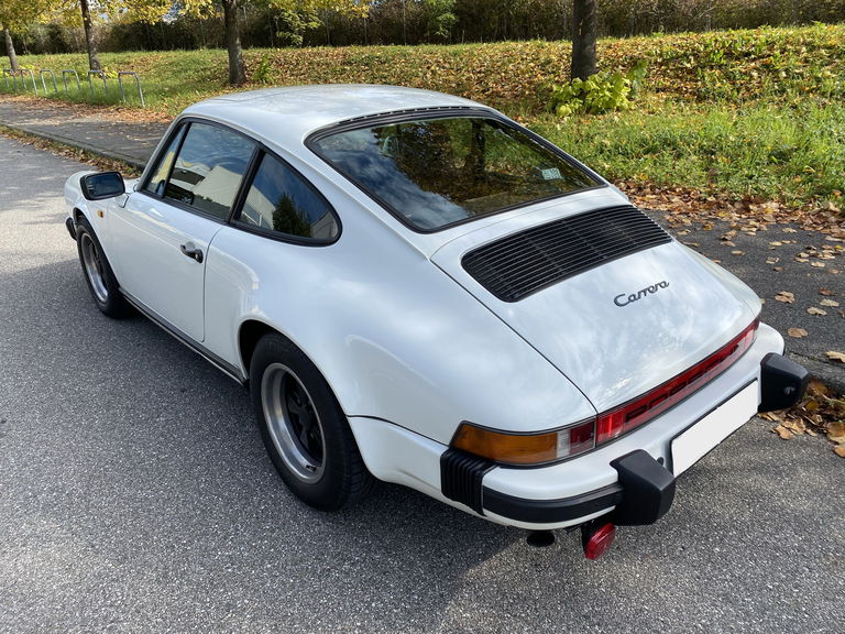 Porsche 911 Carrera 3.2