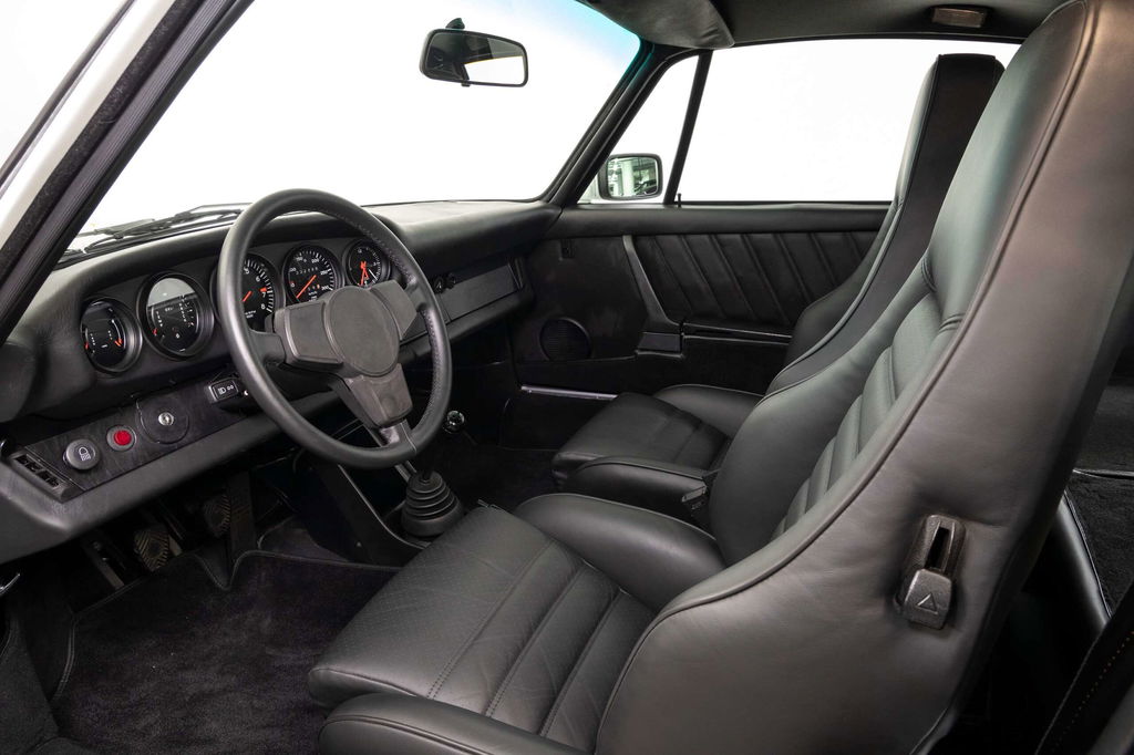 Porsche 911 Turbo 3.0