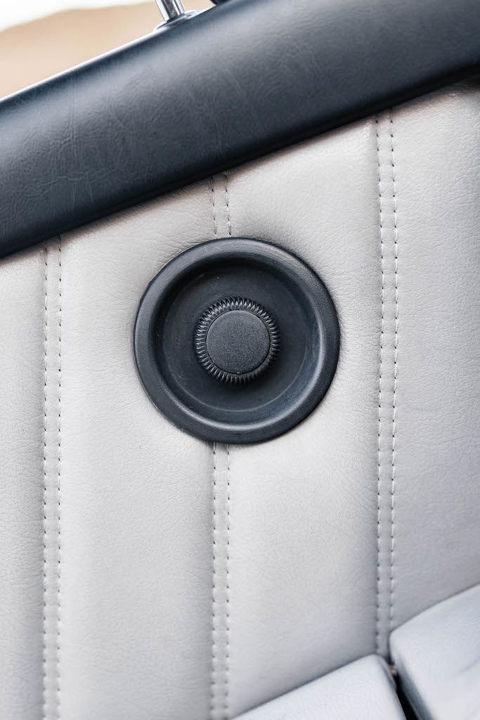 Porsche 911 Carrera 3.2 (US)