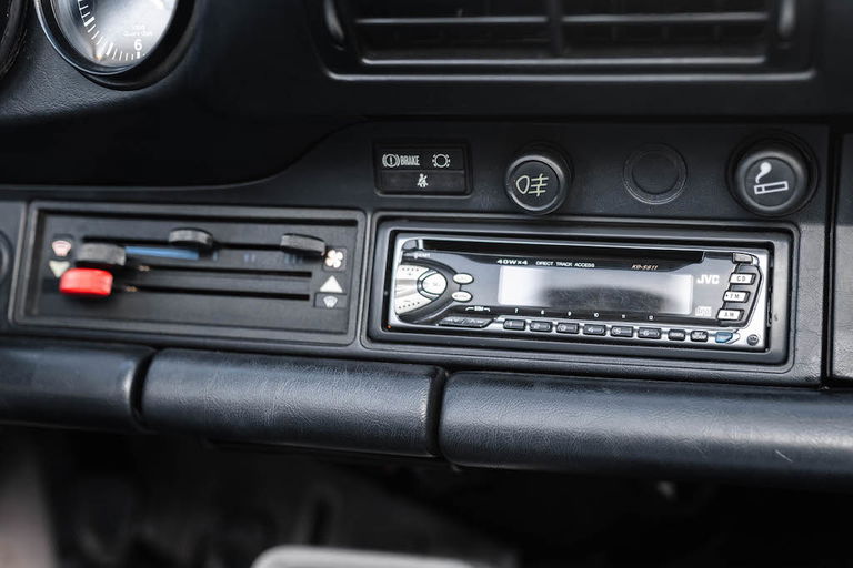 Porsche 911 Carrera 3.2 (US)