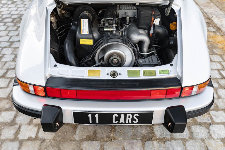 Porsche 911 Carrera 3.2 (US)