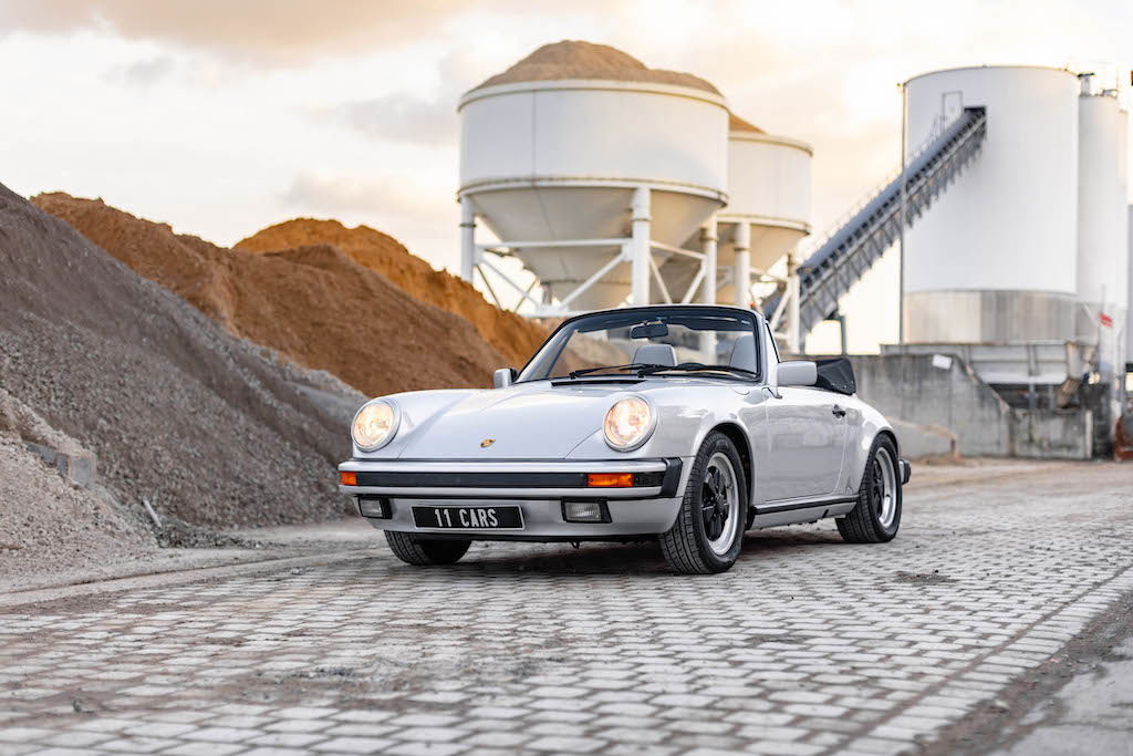 1989 Porsche 911 Carrera 3.2 Cabriolet in Silver Metallic
