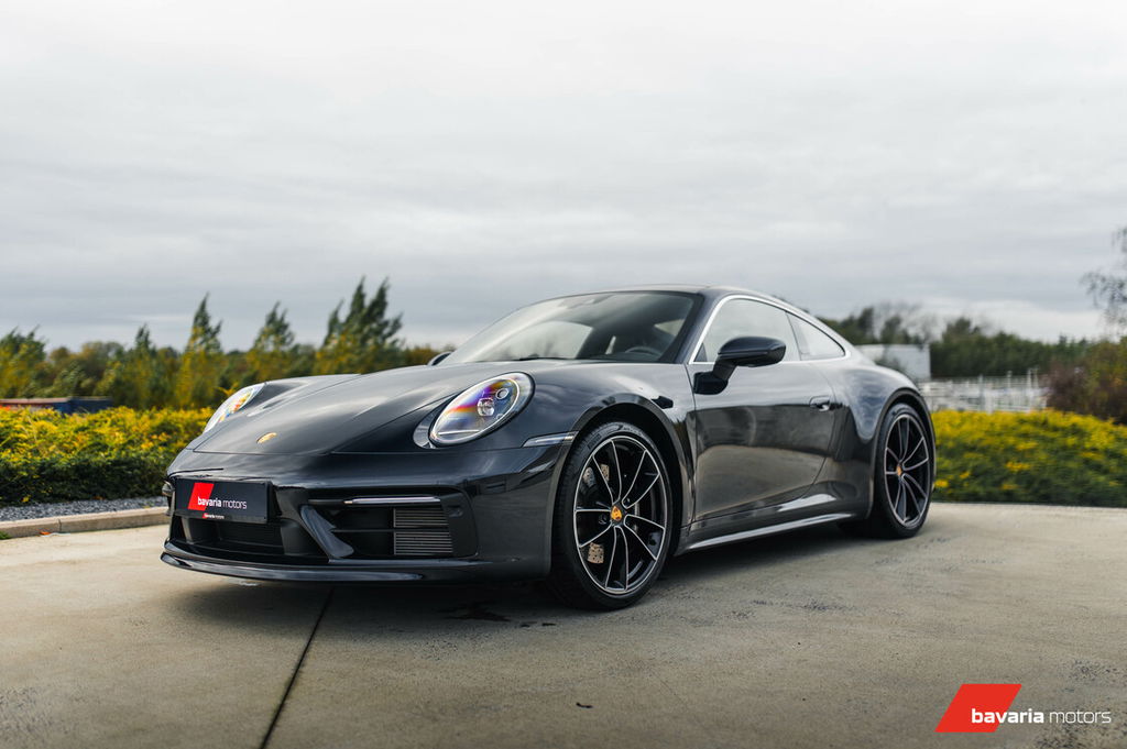 Porsche 992 Carrera 4S