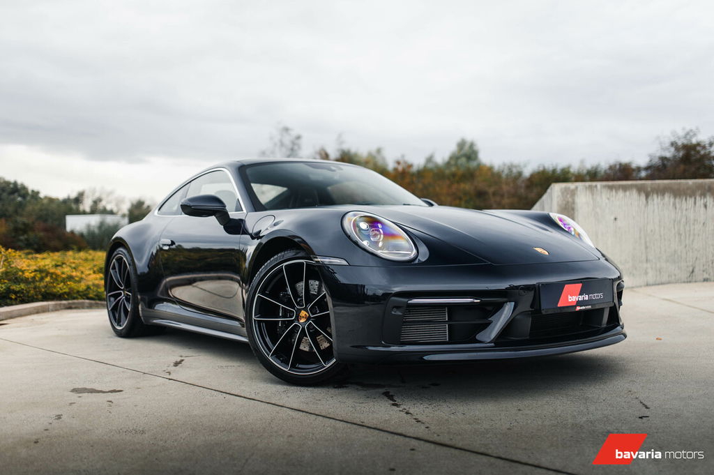 Porsche 992 Carrera 4S