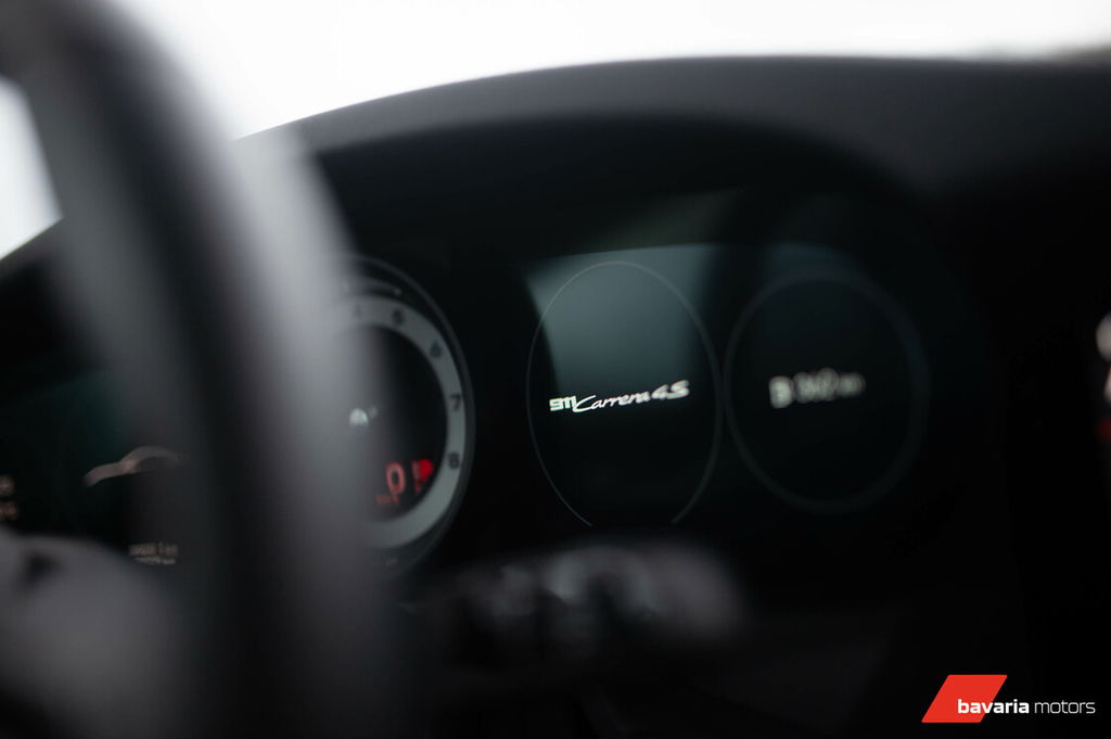 Porsche 992 Carrera 4S