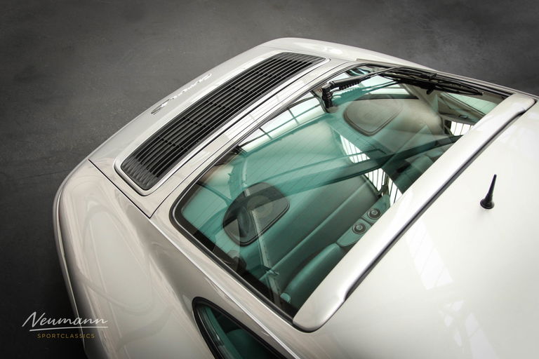 Porsche 993 Carrera 4S