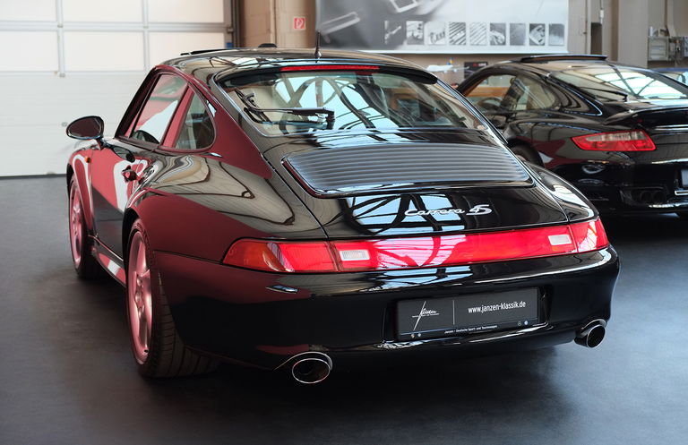 Porsche 993 Carrera 4S