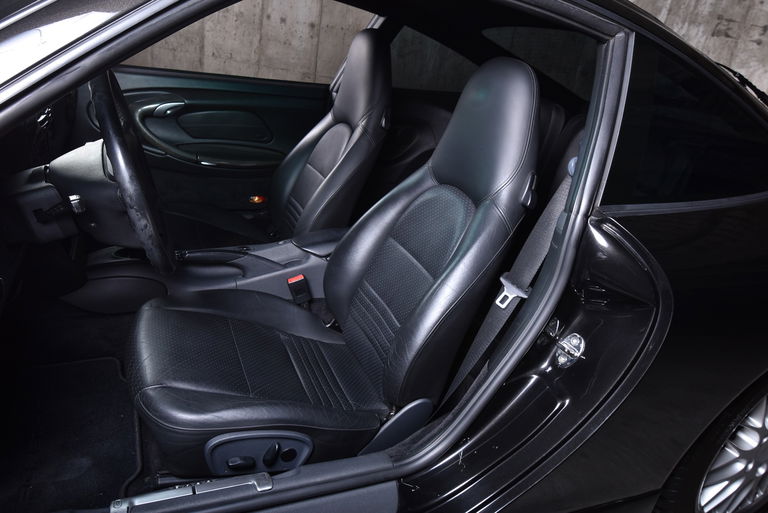 Porsche 996 Carrera 4