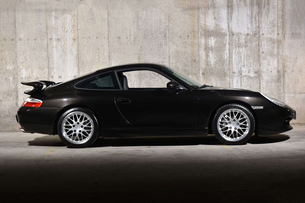 1999 Porsche 911 (996) Carrera 4 in Black for sale!