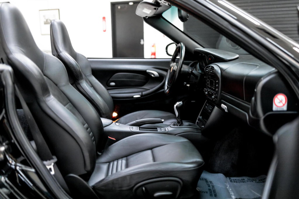 Porsche 996.2 Carrera
