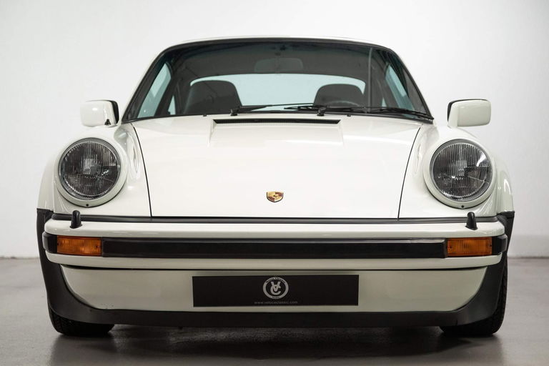 Porsche 911 Turbo 3.0