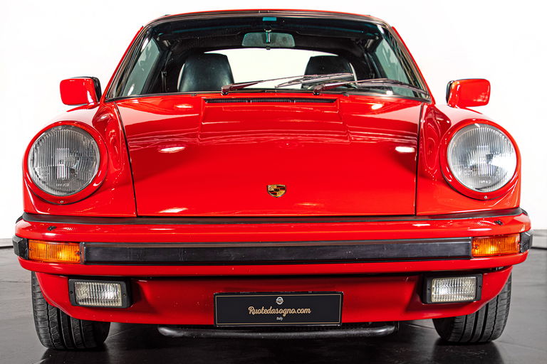 Porsche 911 Carrera 3.2 (US)