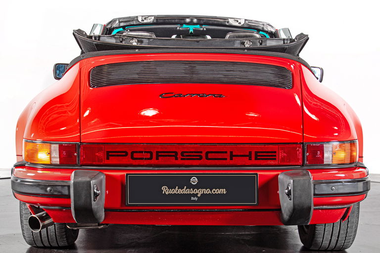 Porsche 911 Carrera 3.2 (US)