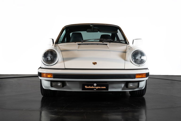 Porsche 911 Carrera 3.2 (US)