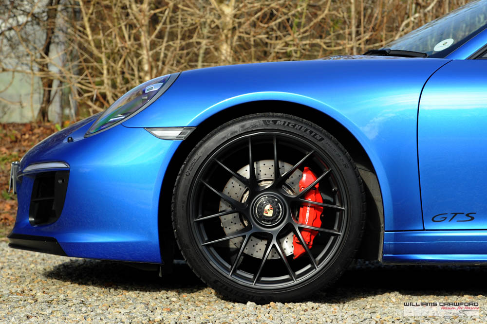 Porsche 991.2 Carrera GTS