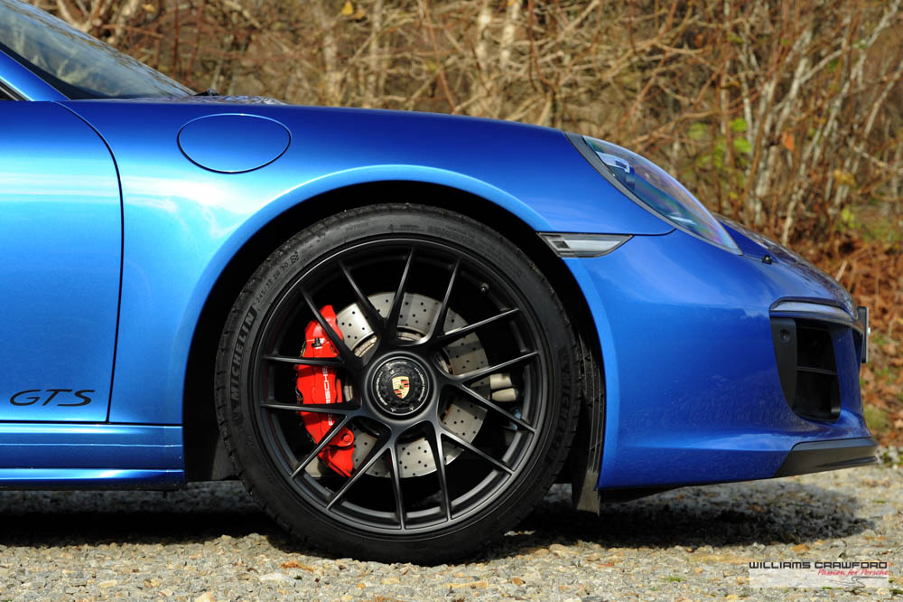 Porsche 991.2 Carrera GTS