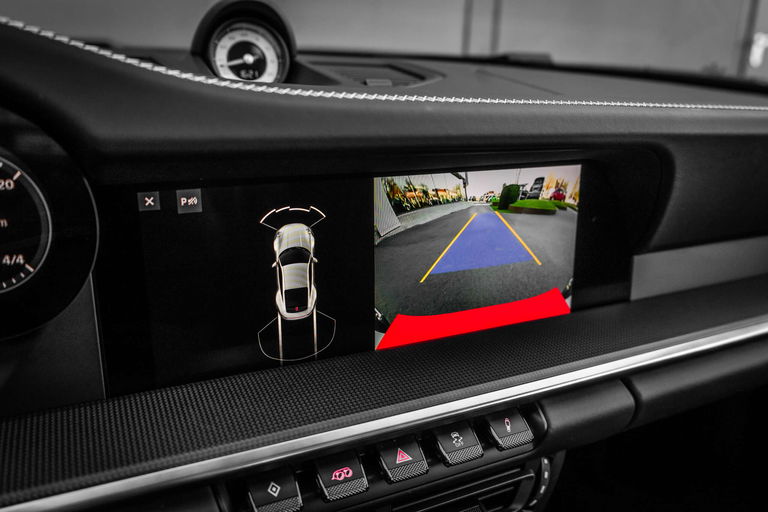 Porsche 992 Belgian Legend Edition