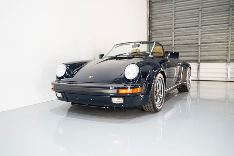 Porsche 911 Carrera 3.2 Speedster (US)