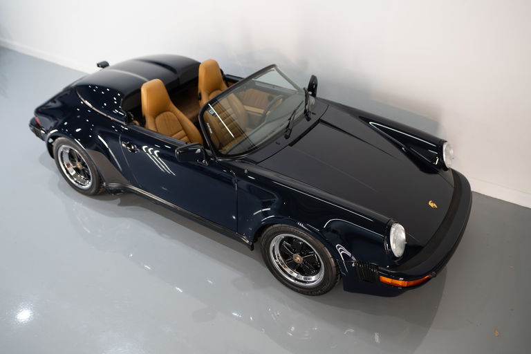 Porsche 911 Carrera 3.2 Speedster (US)