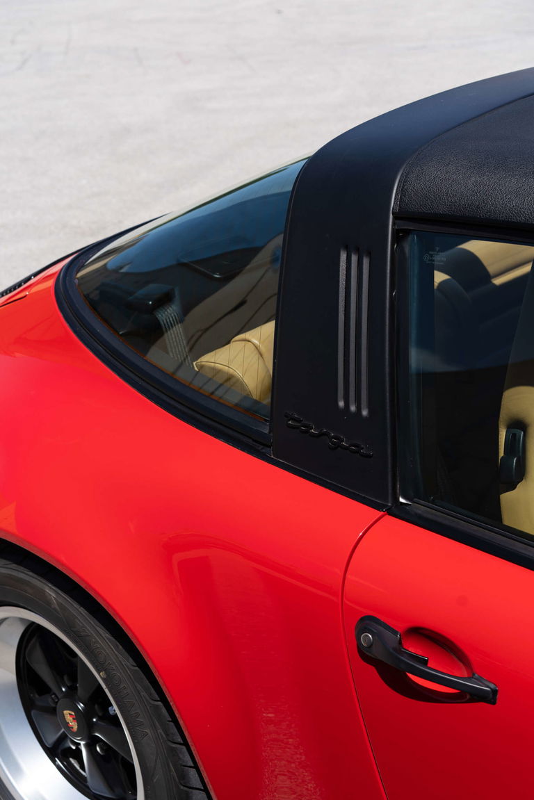 Porsche 911 Carrera 3.2 (US)