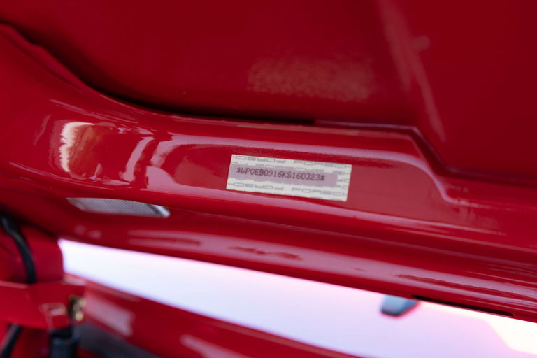 Porsche 911 Carrera 3.2 (US)