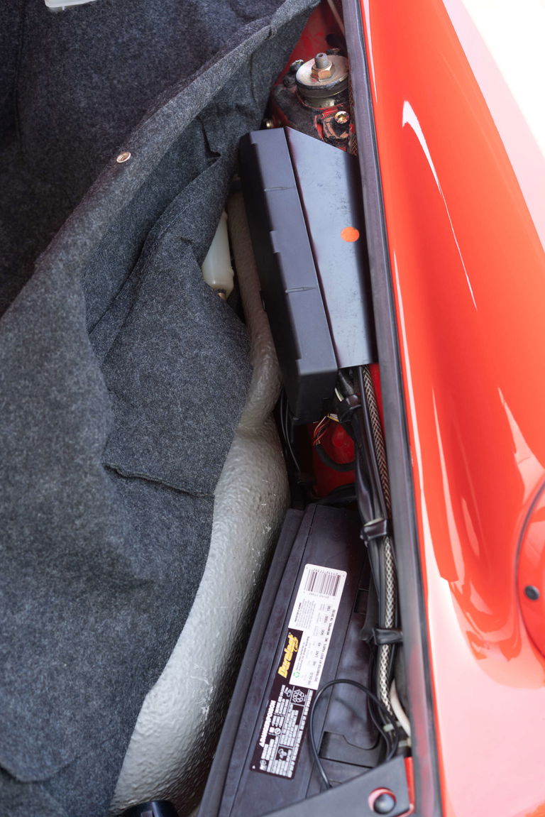 Porsche 911 Carrera 3.2 (US)