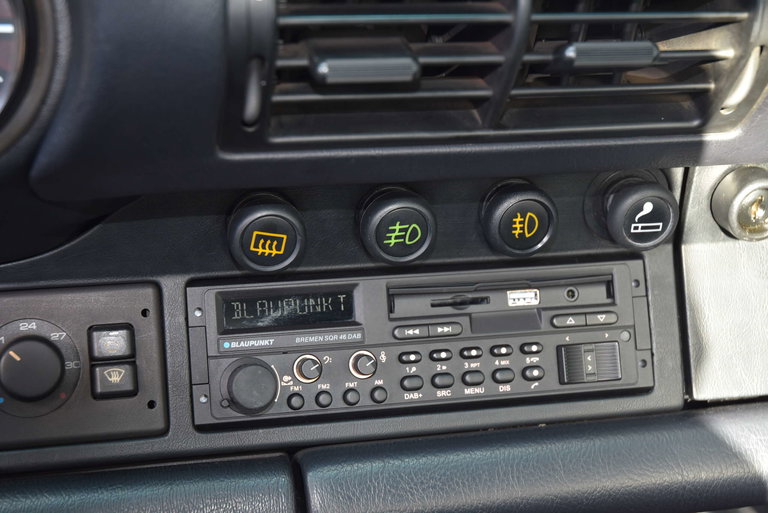 Porsche 964 Carrera 4