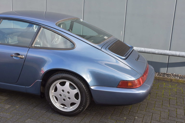 Porsche 964 Carrera 4