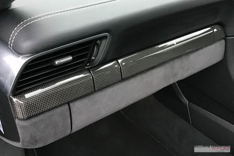 Porsche 991.2 Carrera GTS