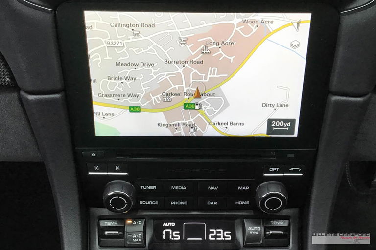 Porsche 991.2 Carrera GTS