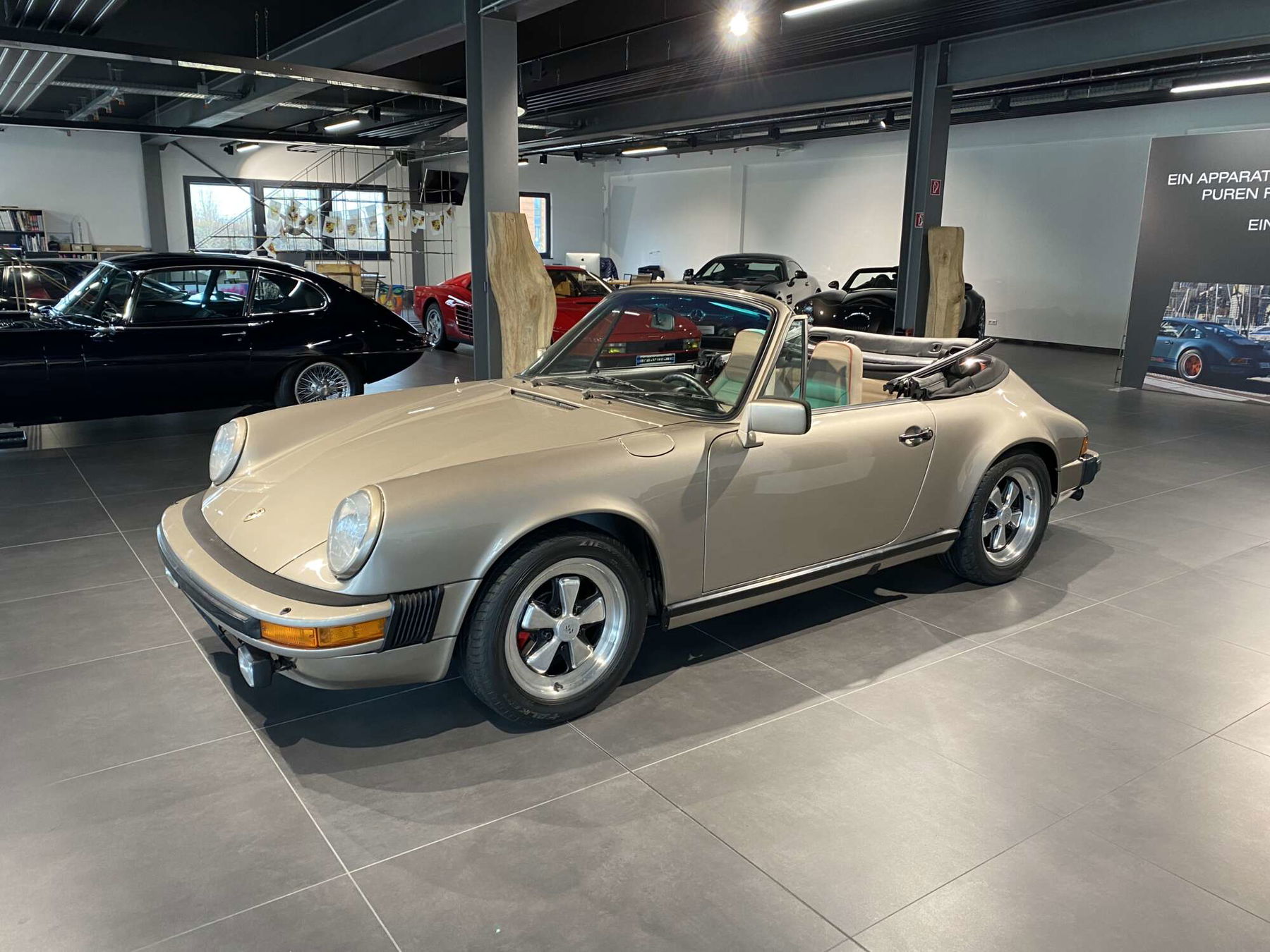 Porsche 911 SC 1982 - elferspot.com - Marktplatz für Porsche Sportwagen