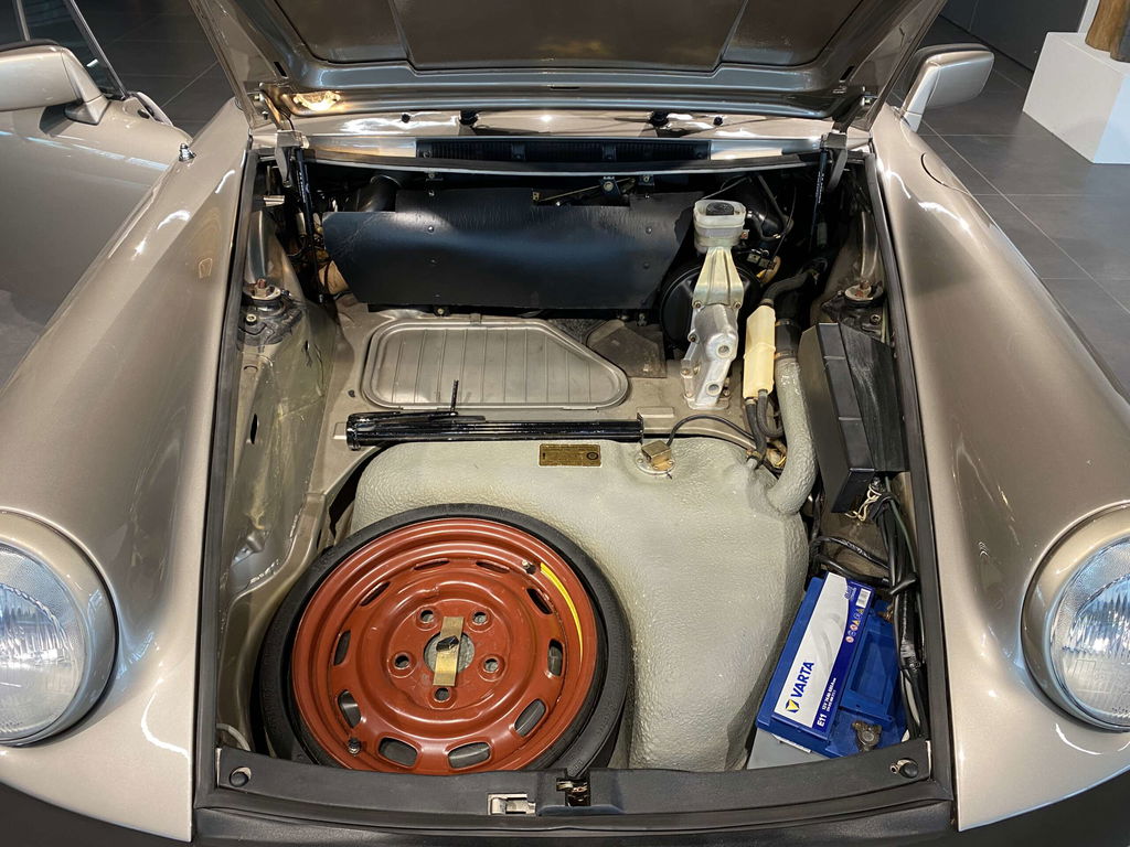 Porsche 911 SC