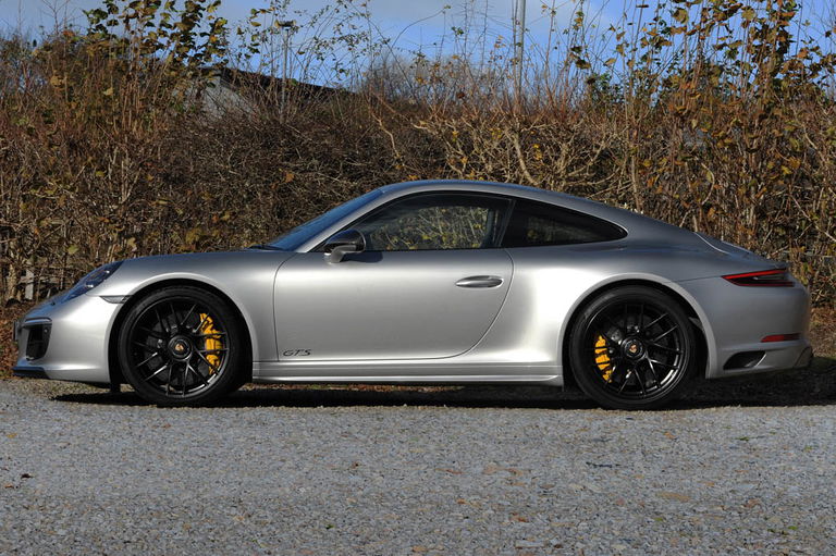 Porsche 991.2 Carrera GTS