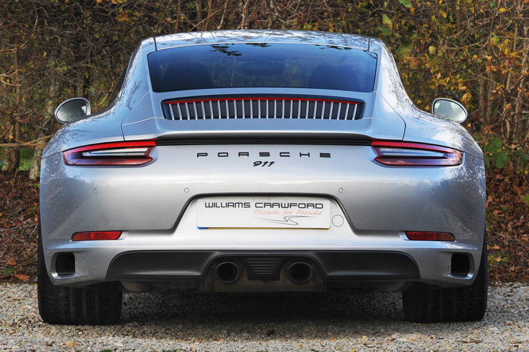 Porsche 991.2 Carrera GTS