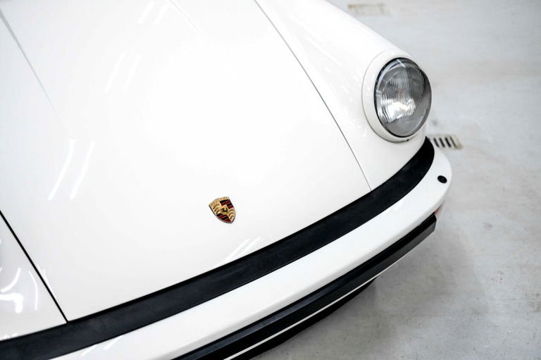 Porsche 911 Turbo 3.3 (US)