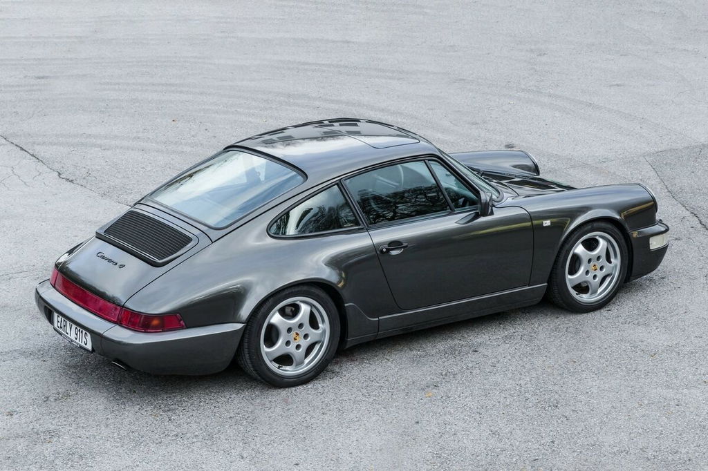 Porsche 964 Carrera 4