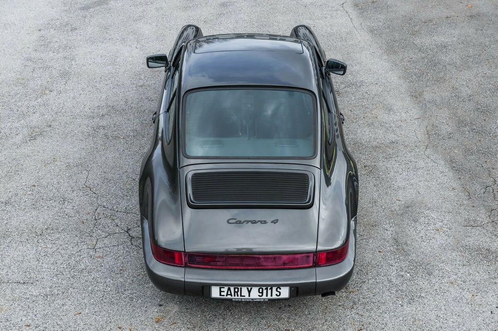 Porsche 964 Carrera 4