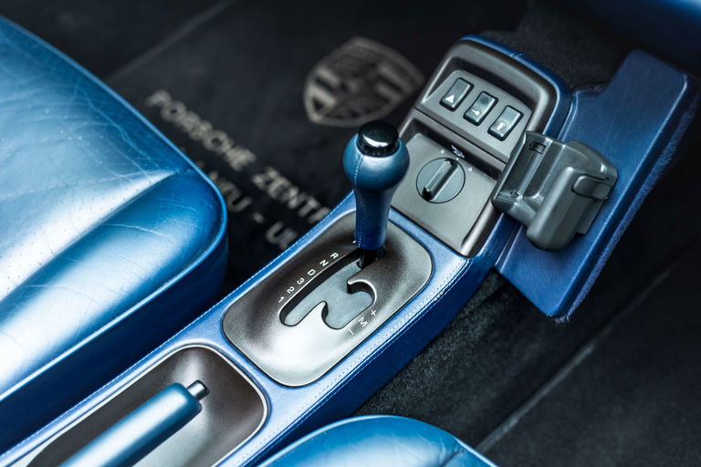 Porsche 964 Carrera 2 Cabrio WTL