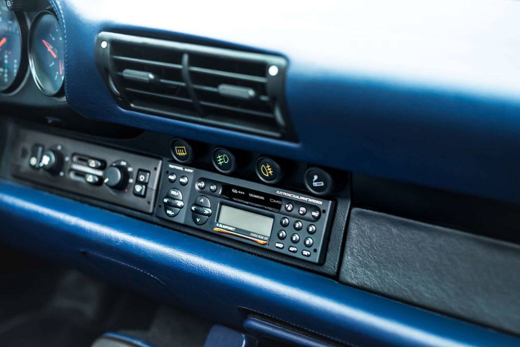 Porsche 964 Carrera 2 Cabrio WTL