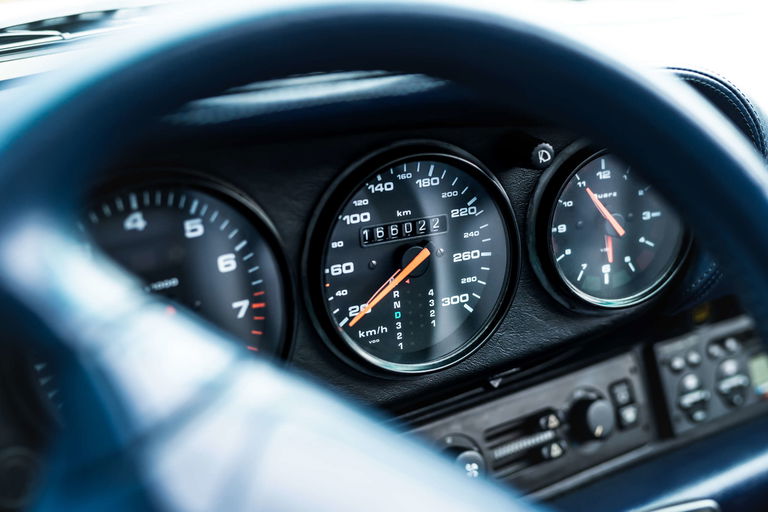 Porsche 964 Carrera 2 Cabrio WTL