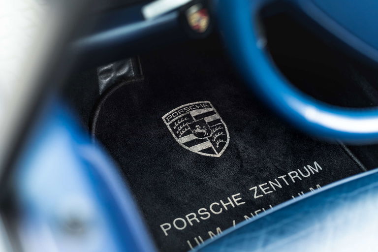 Porsche 964 Carrera 2 Cabrio WTL