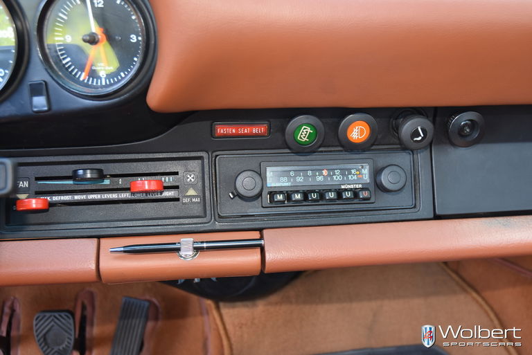 Porsche 911 Carrera (US)