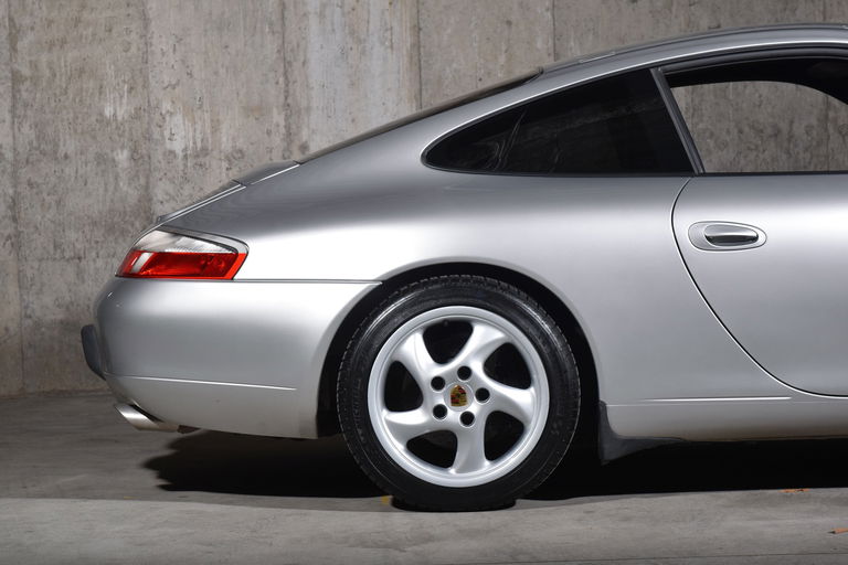 Porsche 996 Carrera