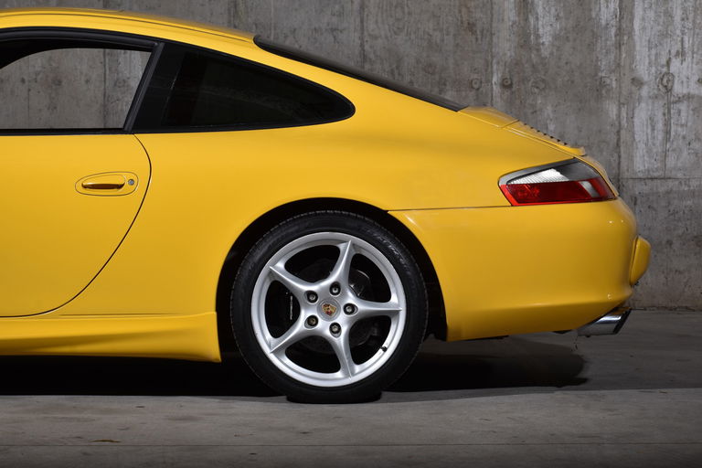 Porsche 996 Carrera